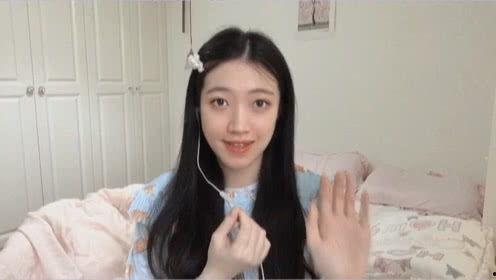 娱乐吃瓜酱扮演英语老师